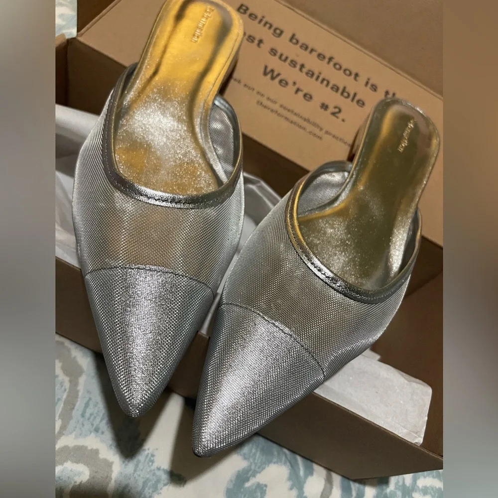 Reformation Wesley Flat Mules Silver Size 8.5 - Picture 3 of 4